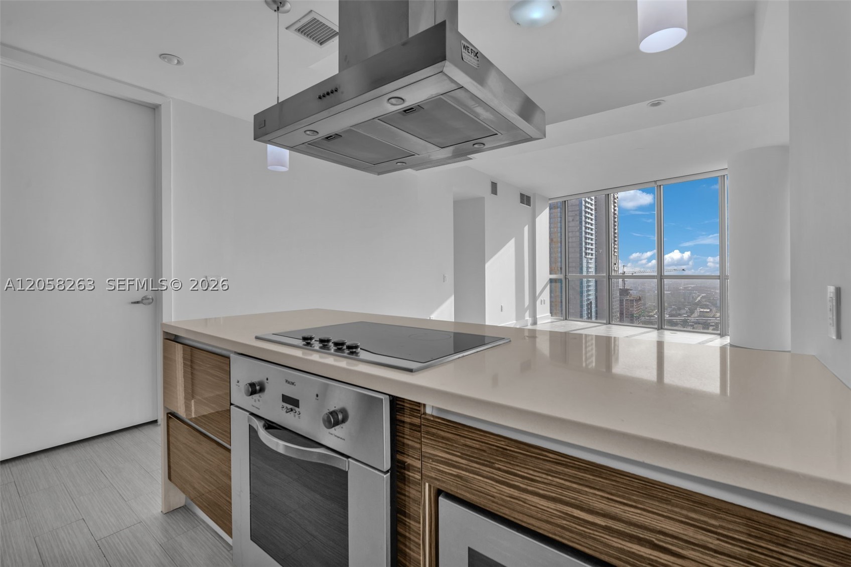 1100 Biscayne Blvd #4308, Miami FL 33132