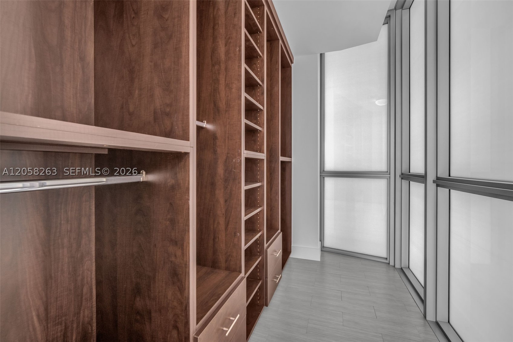 1100 Biscayne Blvd #4308, Miami FL 33132