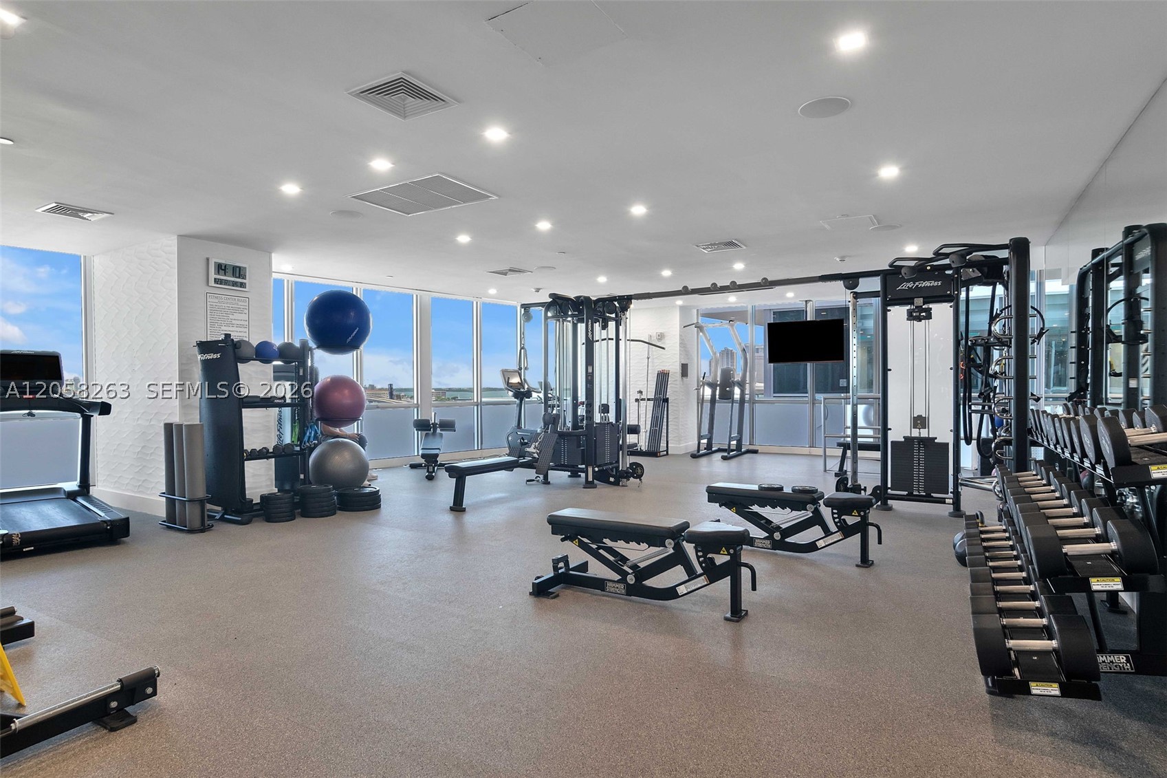 1100 Biscayne Blvd #4308, Miami FL 33132