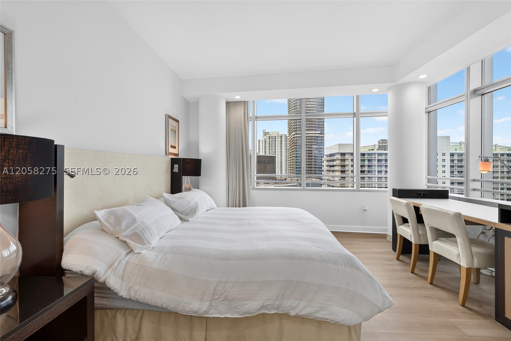 1395 Brickell Ave #2813, Miami FL 33131