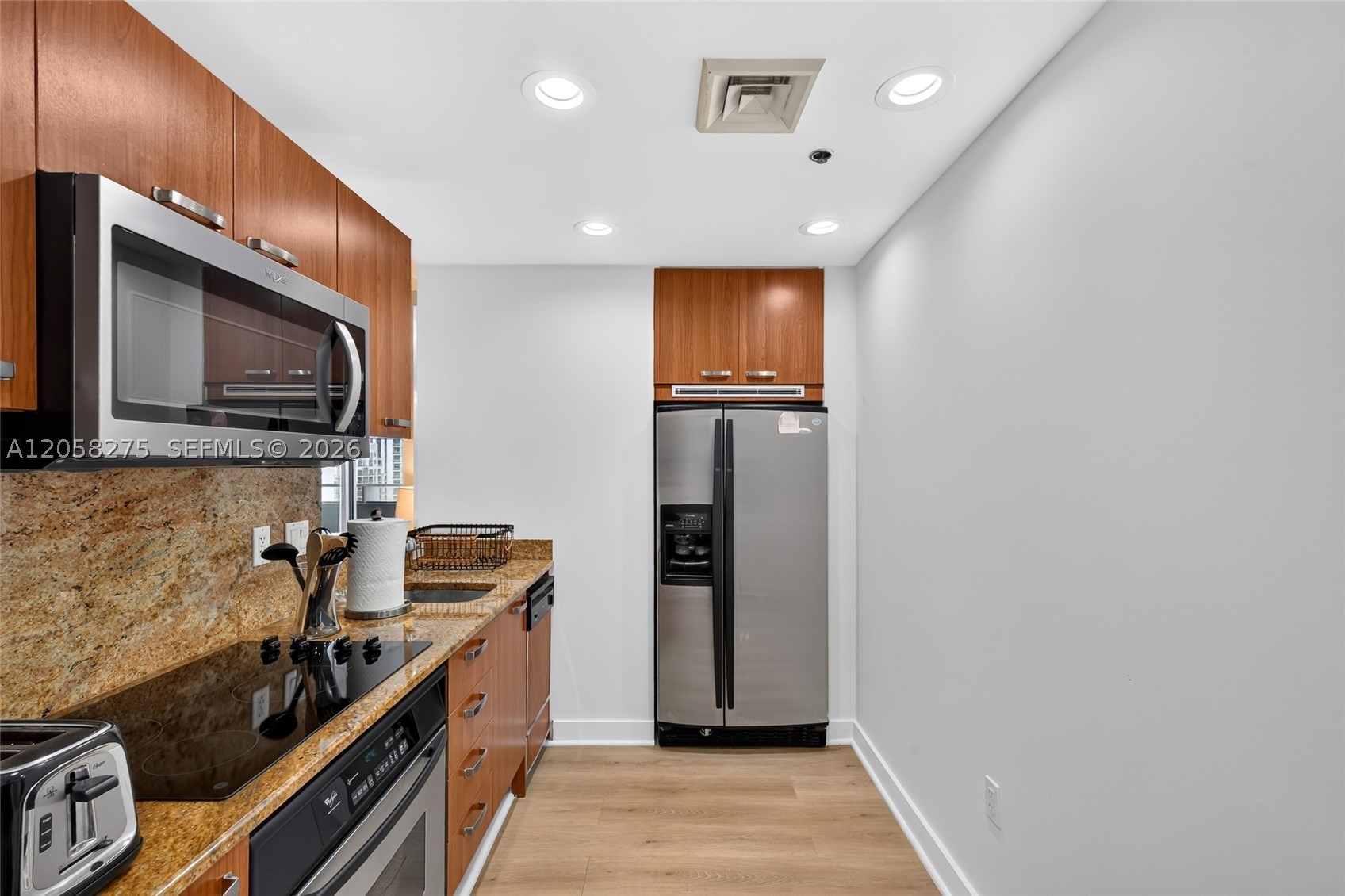 1395 Brickell Ave #2813, Miami FL 33131
