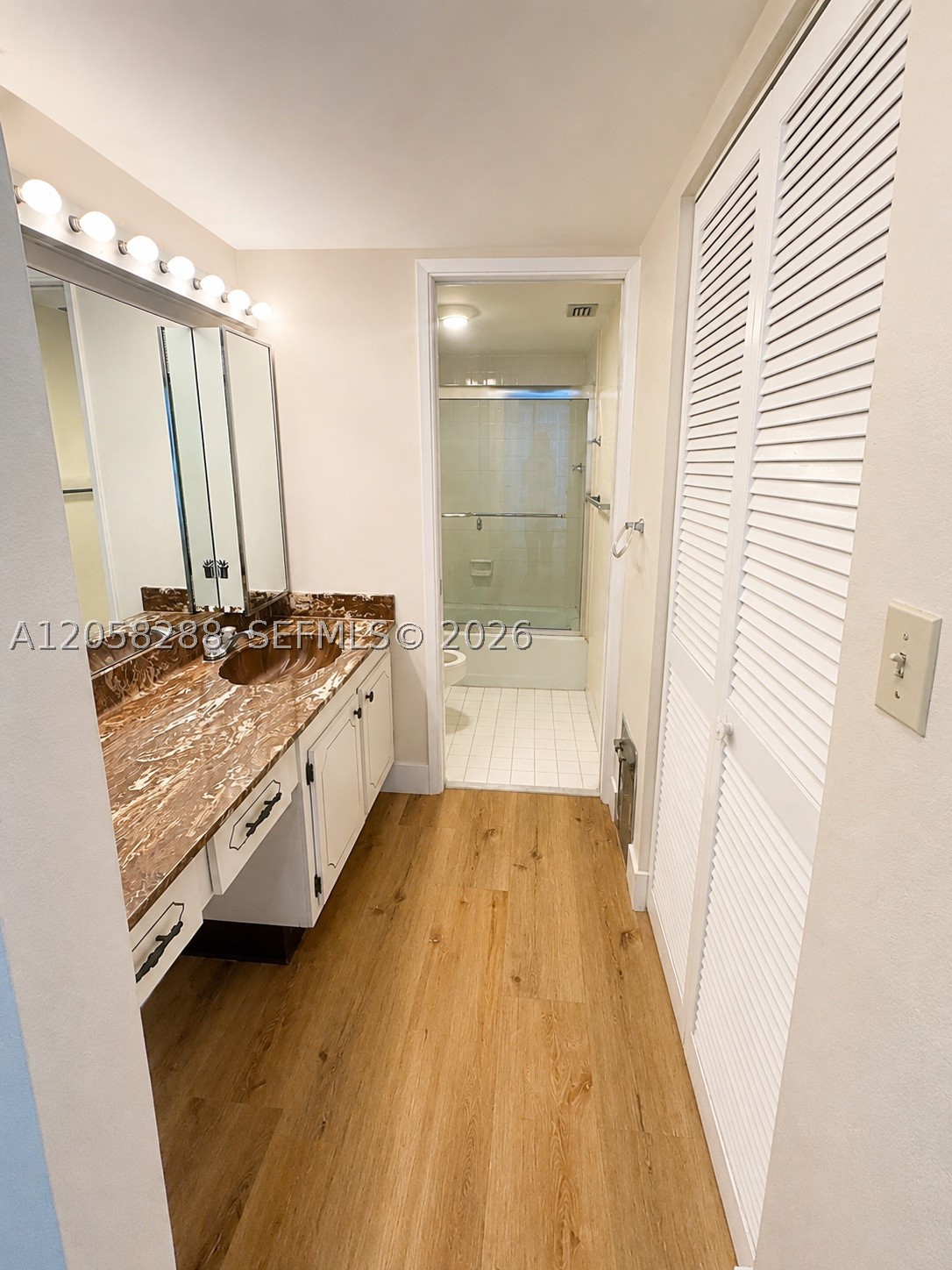 1865 Brickell Ave #A1802, Miami FL 33129