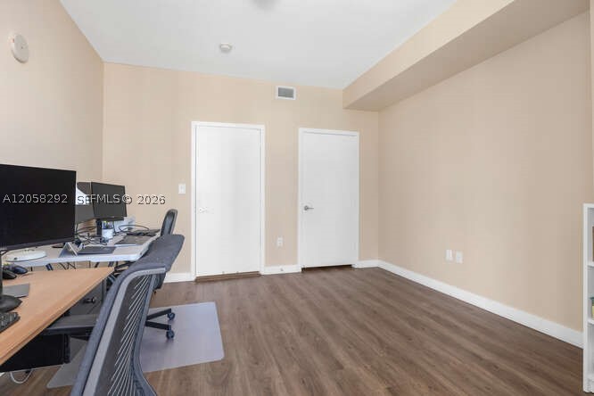 1111 SW 1st Ave #2723N, Miami FL 33130
