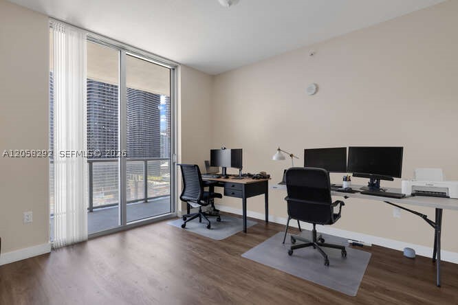 1111 SW 1st Ave #2723N, Miami FL 33130