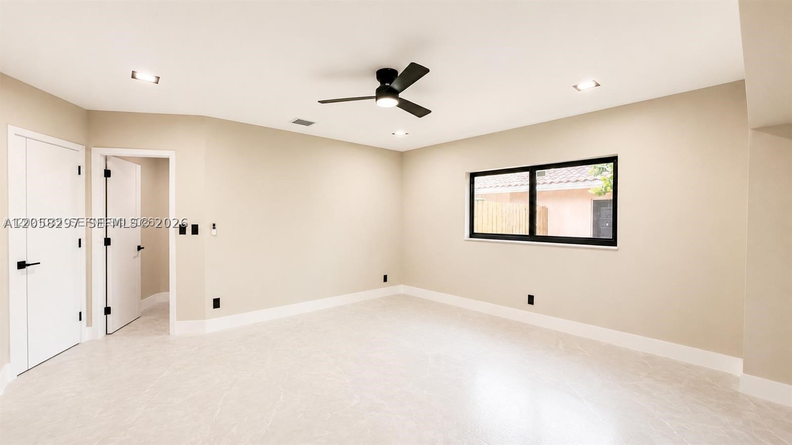 2765 NE 35th Dr, Fort Lauderdale FL 33308