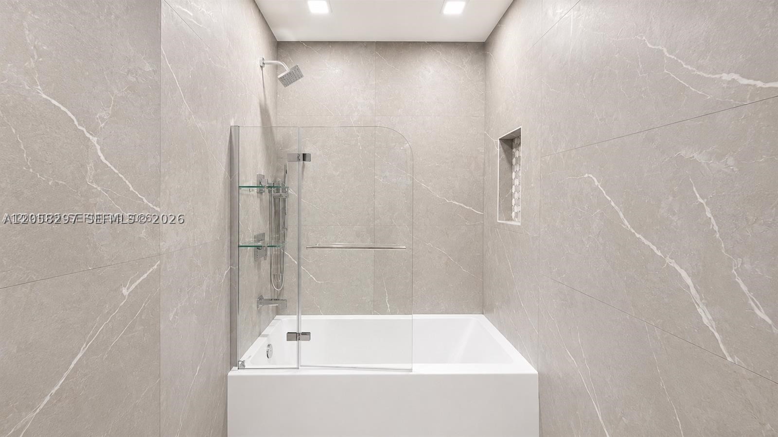 2765 NE 35th Dr, Fort Lauderdale FL 33308