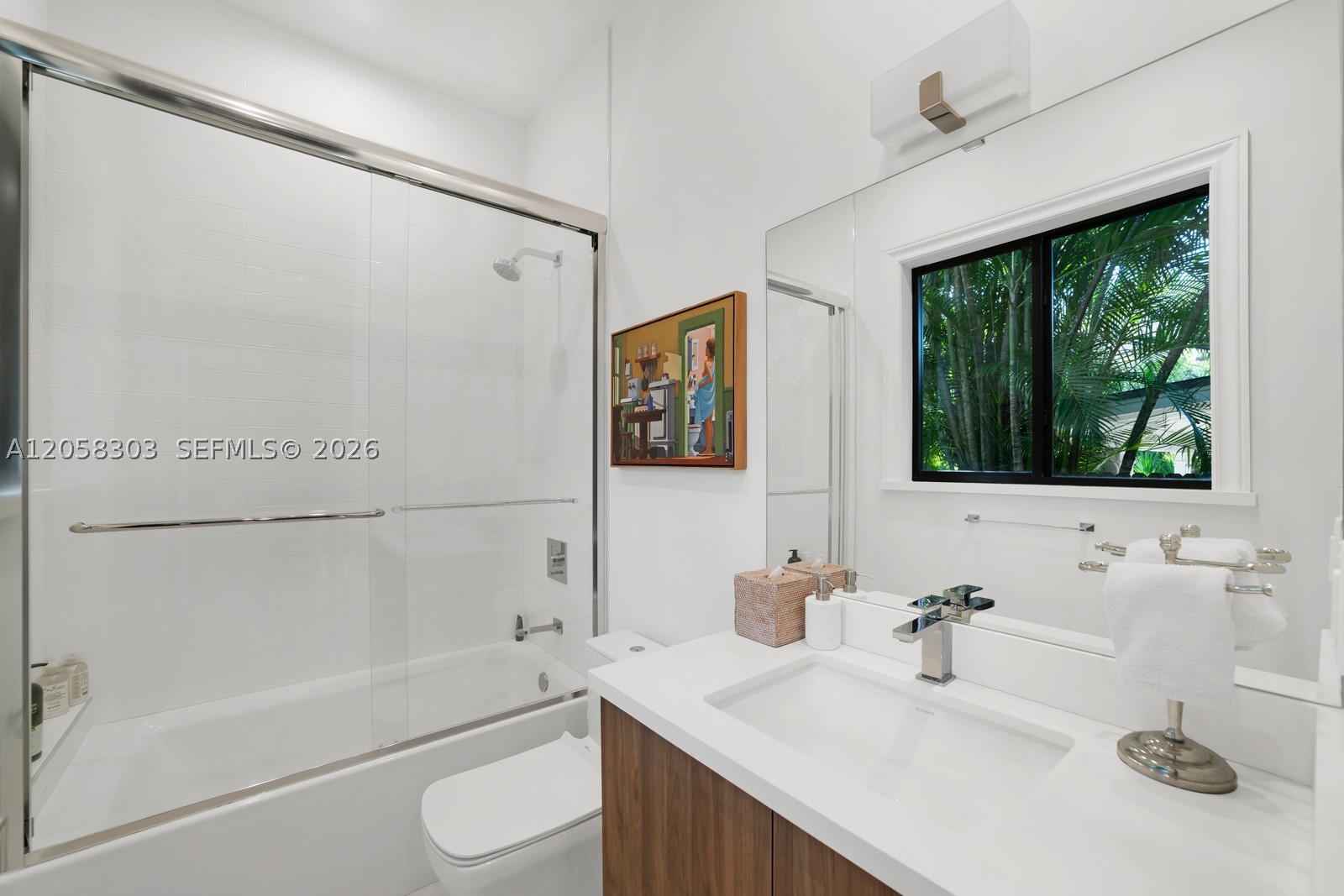 3630 Avocado Ave, Miami FL 33133