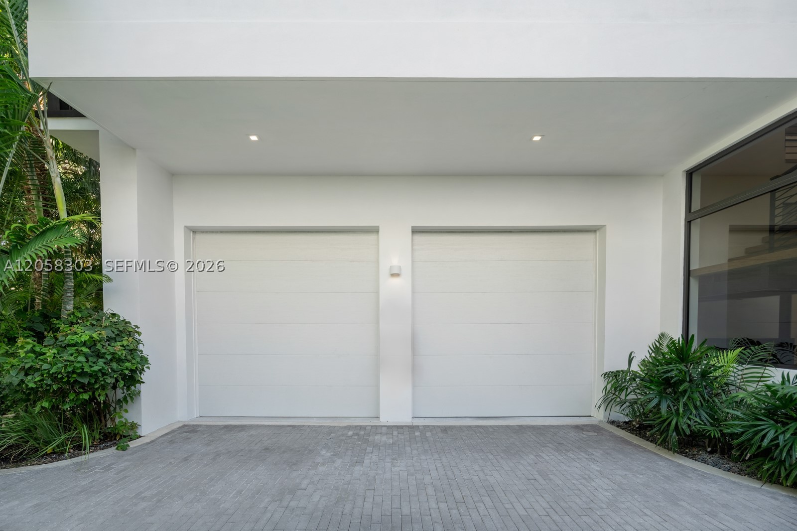 3630 Avocado Ave, Miami FL 33133