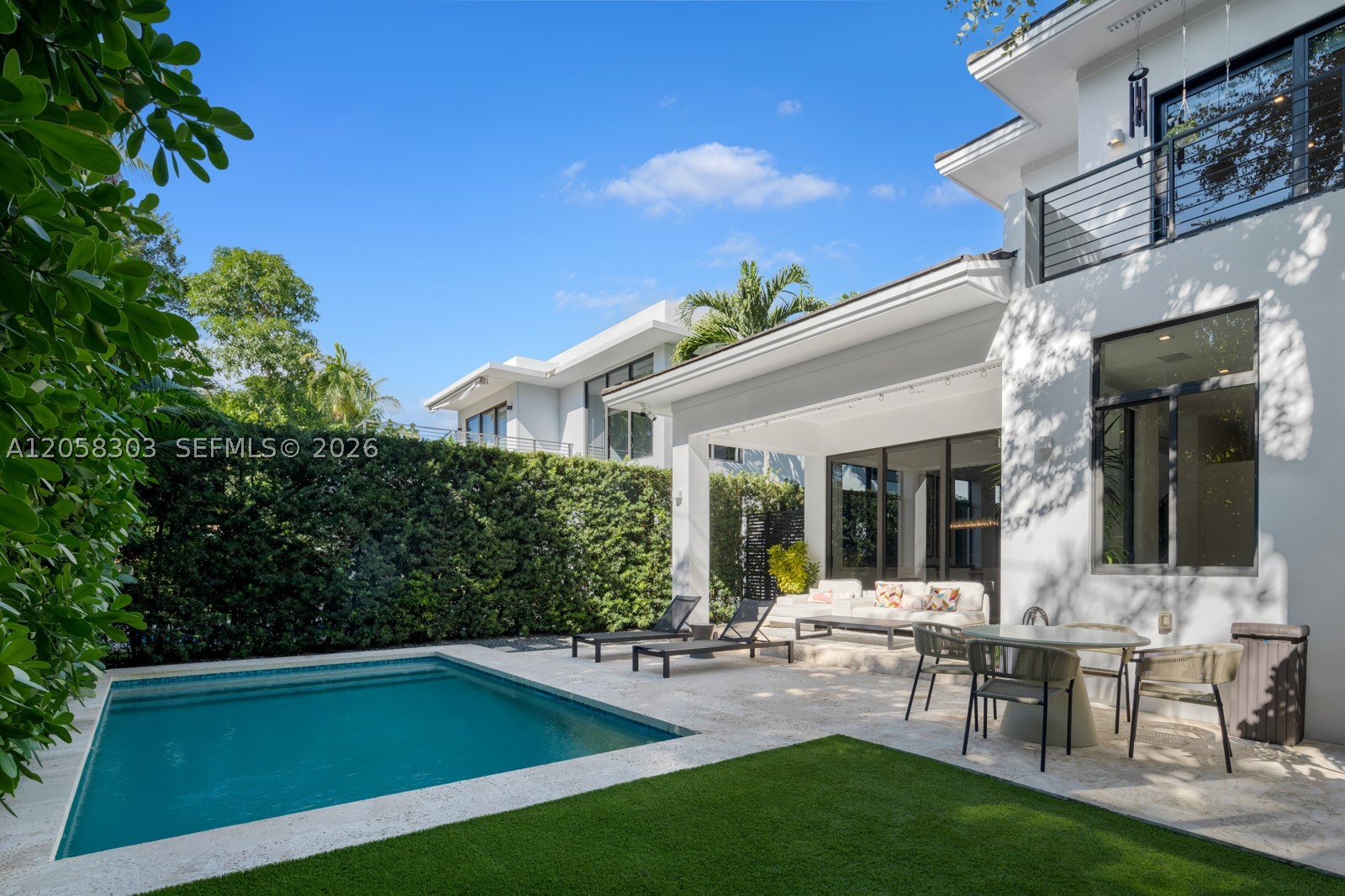 3630 Avocado Ave, Miami FL 33133