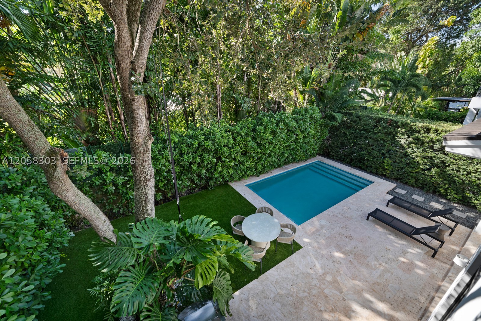 3630 Avocado Ave, Miami FL 33133