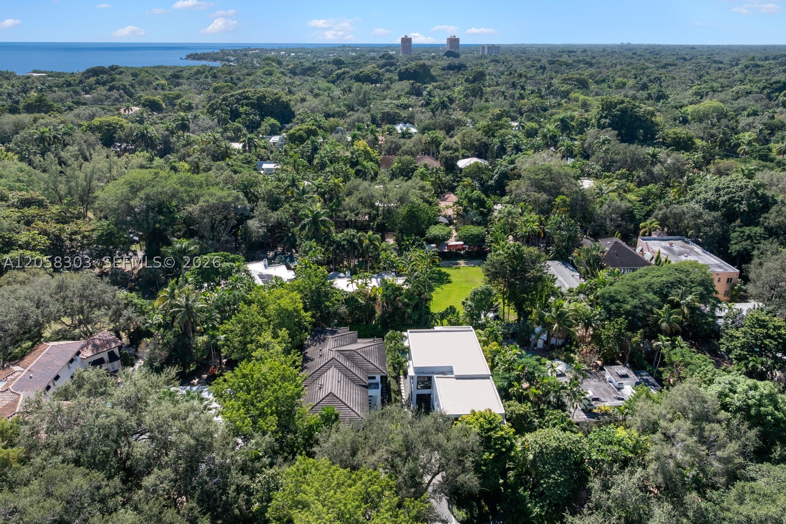 3630 Avocado Ave, Miami FL 33133