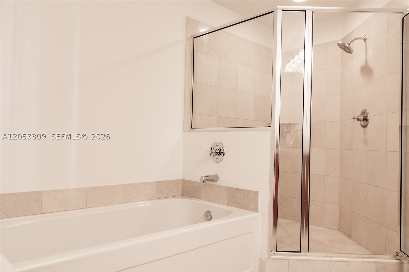 1111 SW 1 AV #1414-N, Miami FL 33130