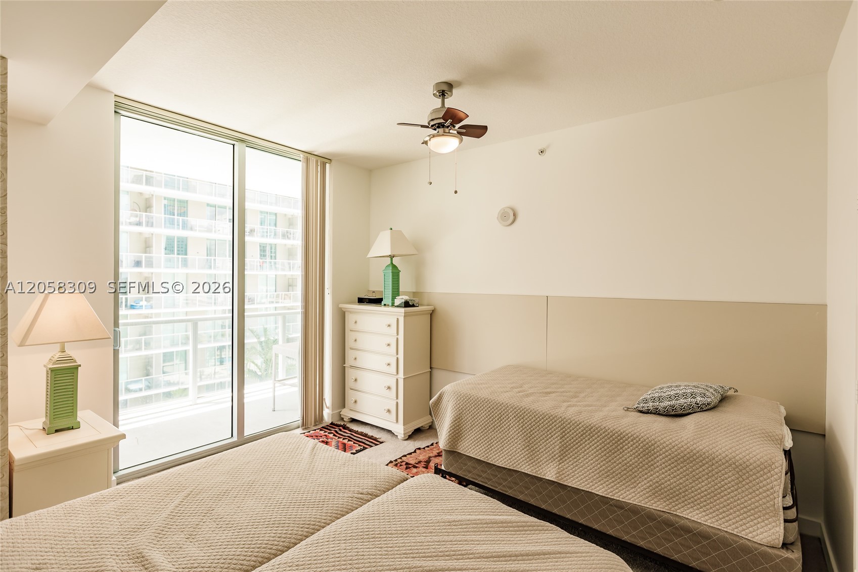1111 SW 1 AV #1414-N, Miami FL 33130