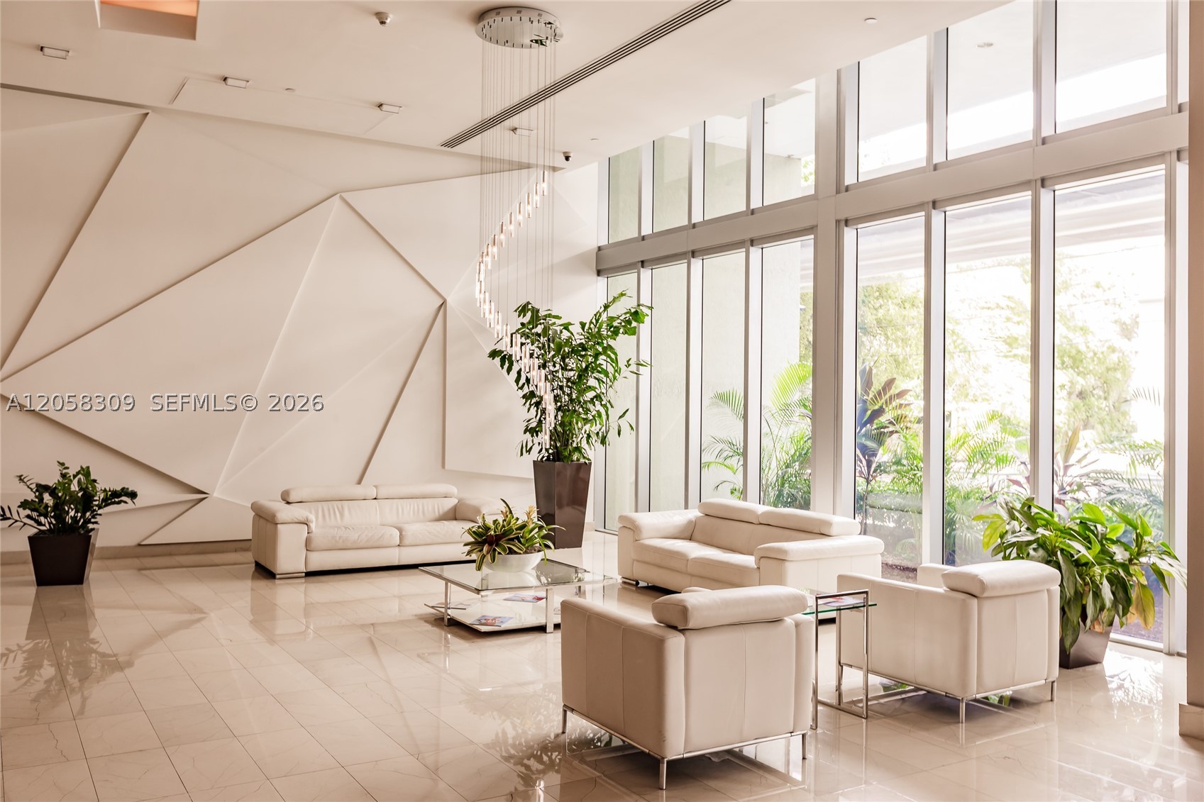 1111 SW 1 AV #1414-N, Miami FL 33130