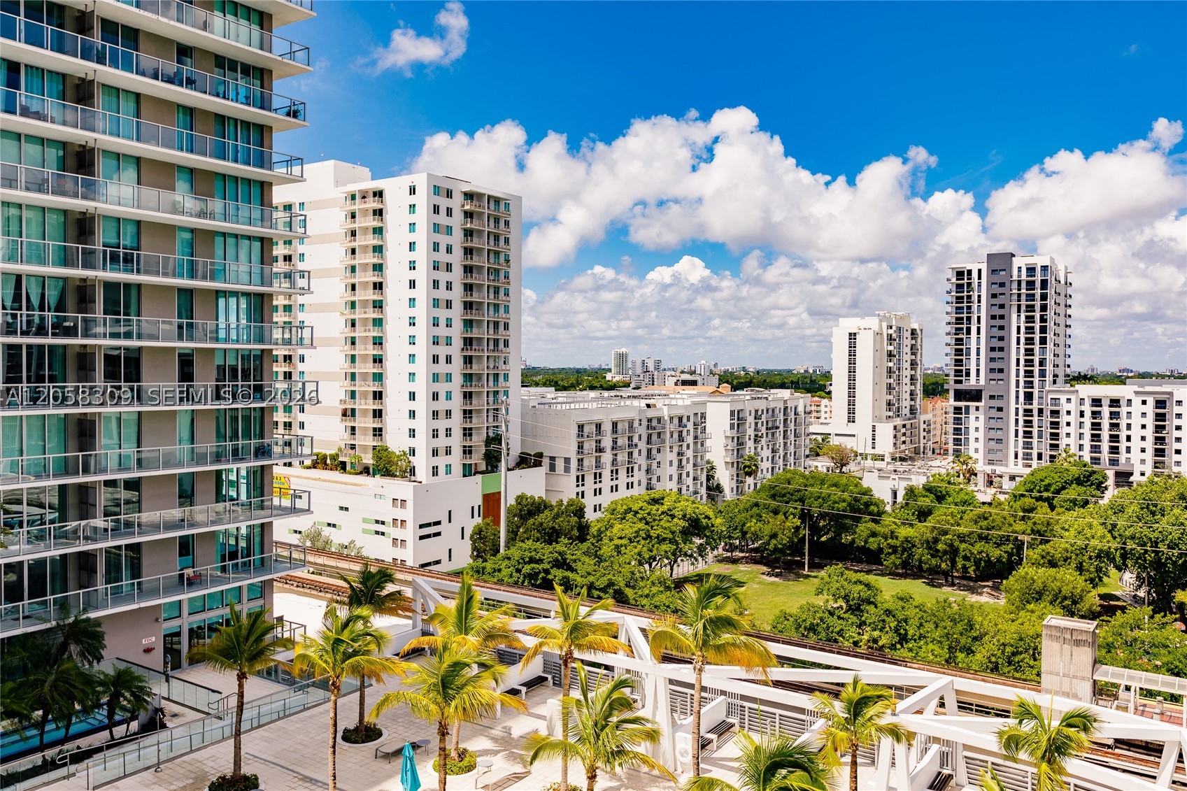 1111 SW 1 AV #1414-N, Miami FL 33130