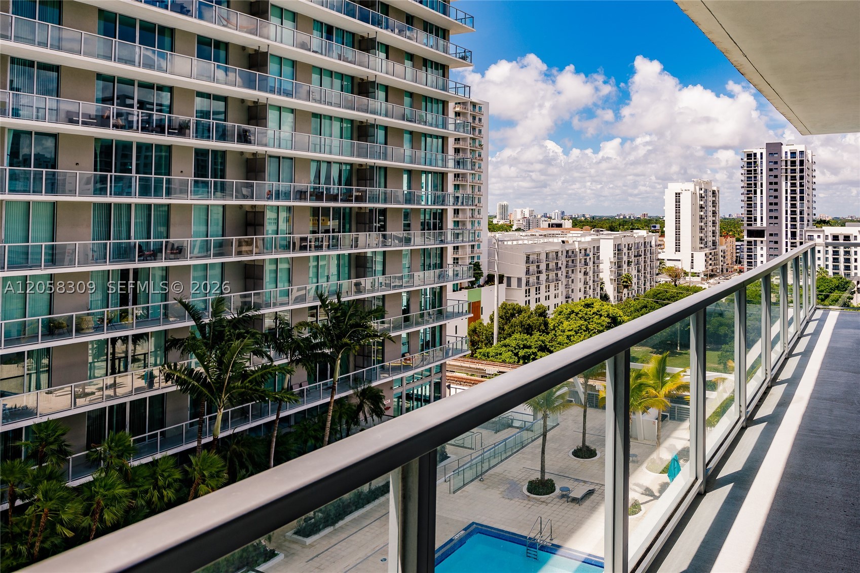 1111 SW 1 AV #1414-N, Miami FL 33130
