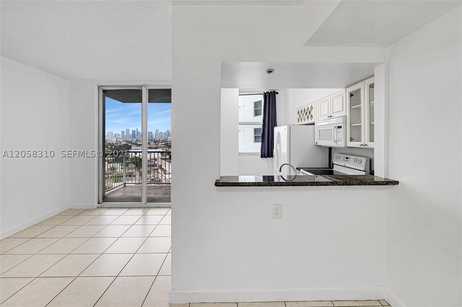 1 Glen Royal Pkwy #1010, Miami FL 33125