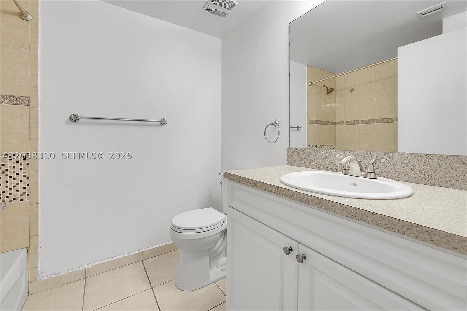 1 Glen Royal Pkwy #1010, Miami FL 33125