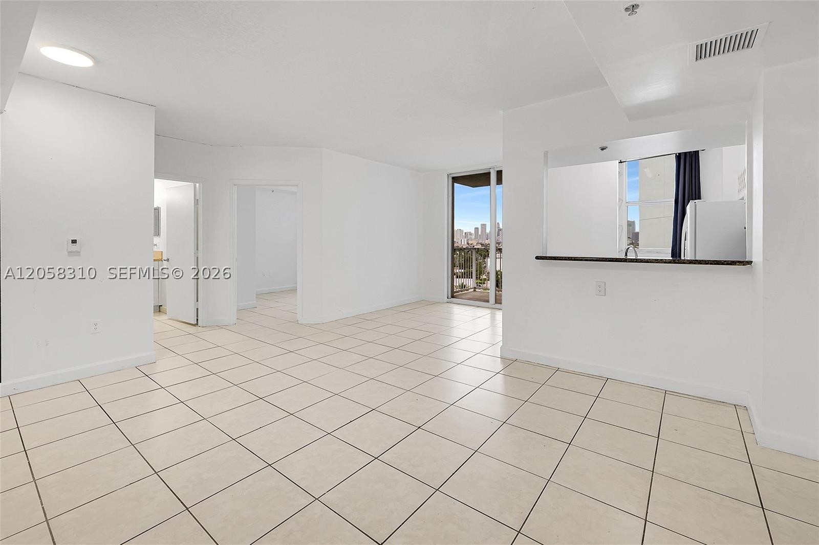 1 Glen Royal Pkwy #1010, Miami FL 33125