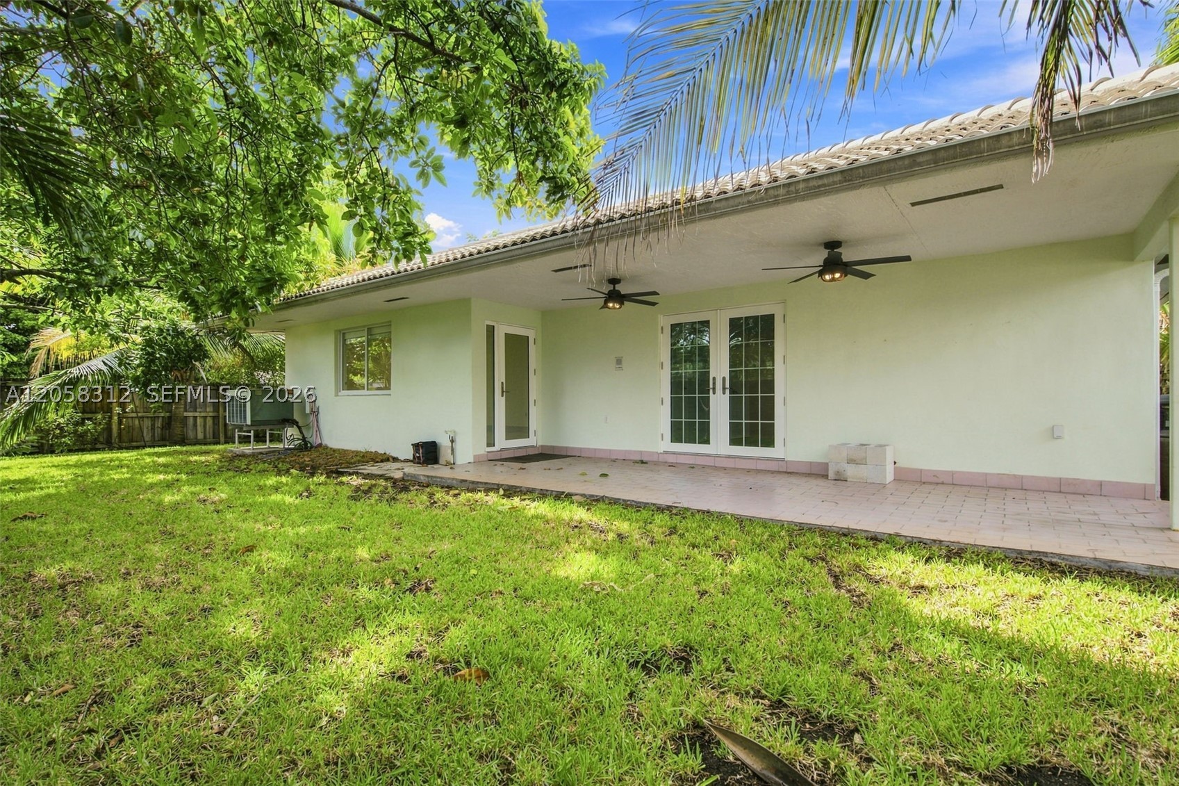 701 Westward Dr, Miami Springs FL 33166