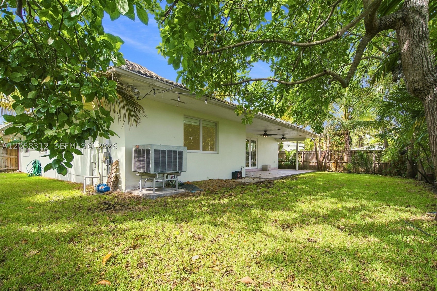 701 Westward Dr, Miami Springs FL 33166
