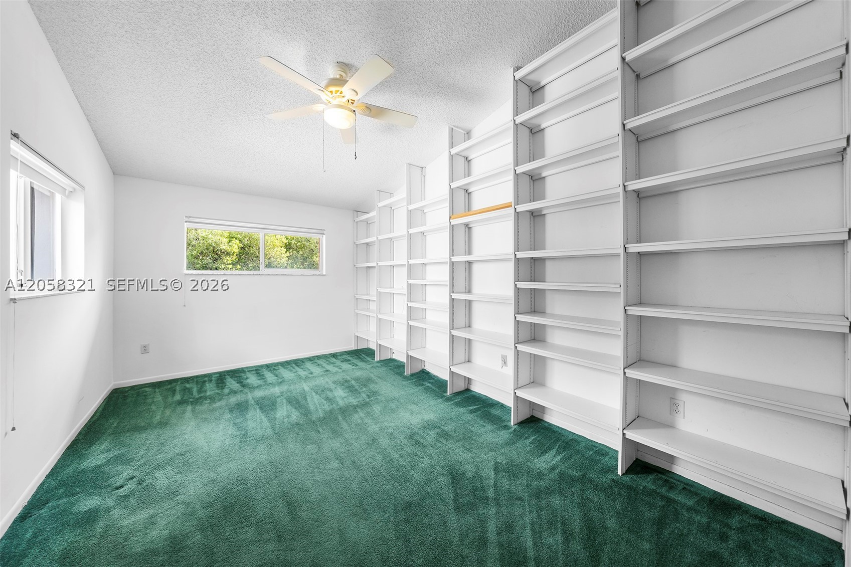 3748 NE 209th Ter, Aventura FL 33180