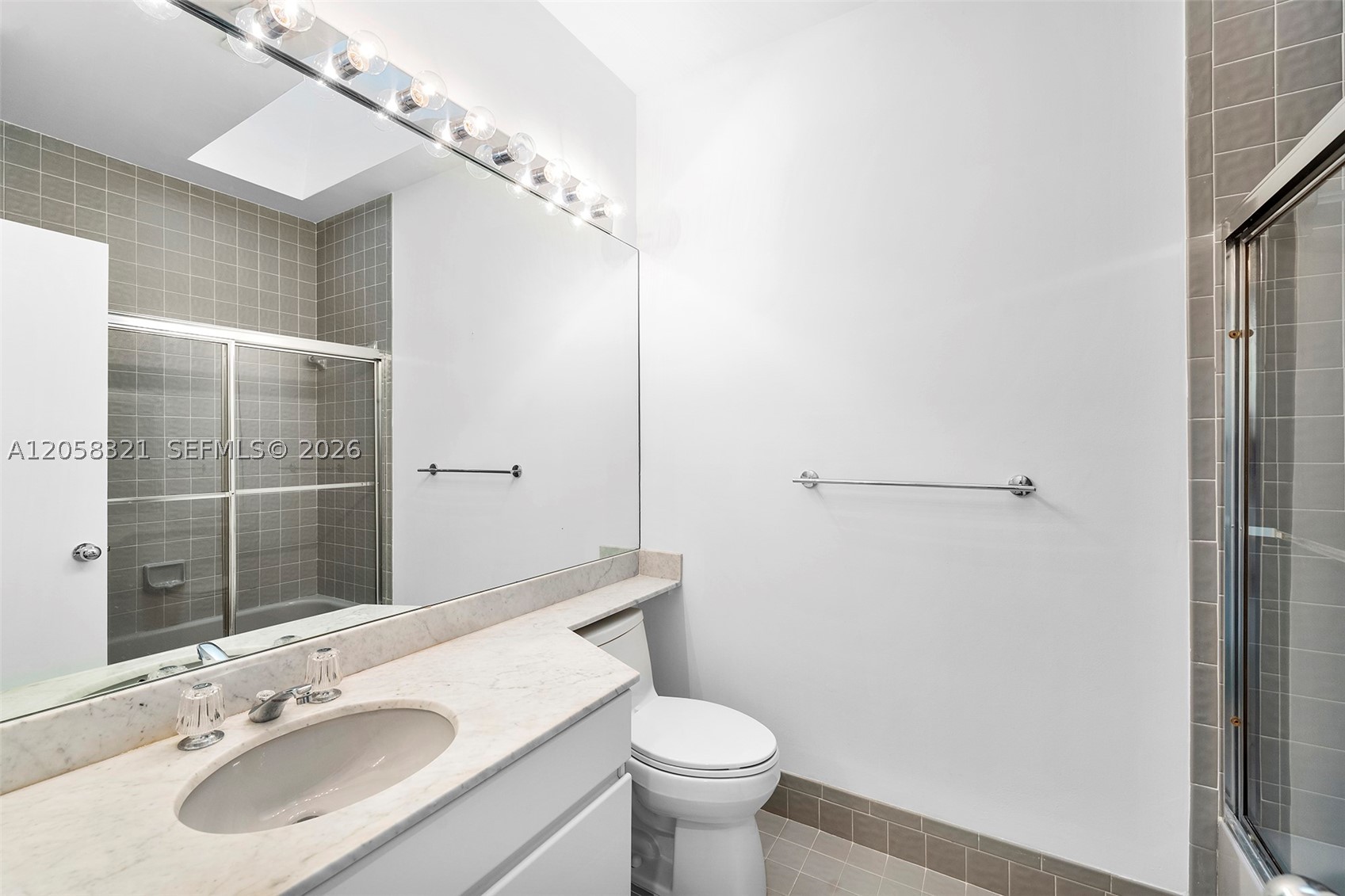 3748 NE 209th Ter, Aventura FL 33180