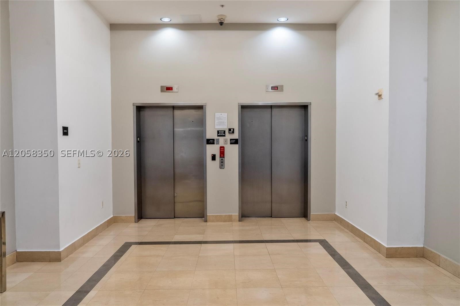 1 Glen Royal Pkwy #809, Miami FL 33125