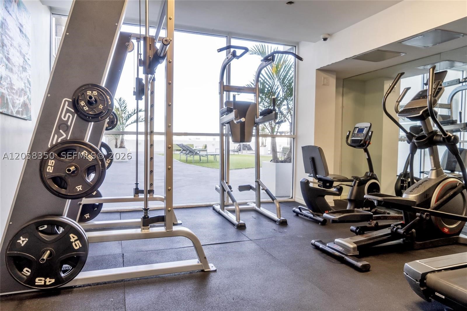1 Glen Royal Pkwy #809, Miami FL 33125