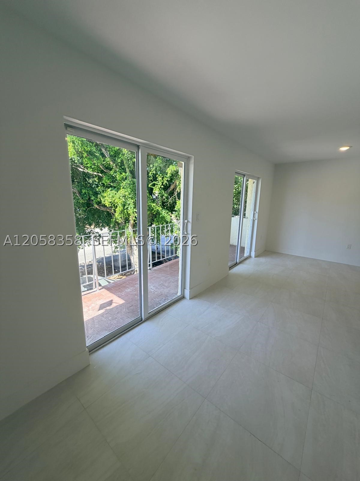 921 SW 7th St #3, Miami FL 33130