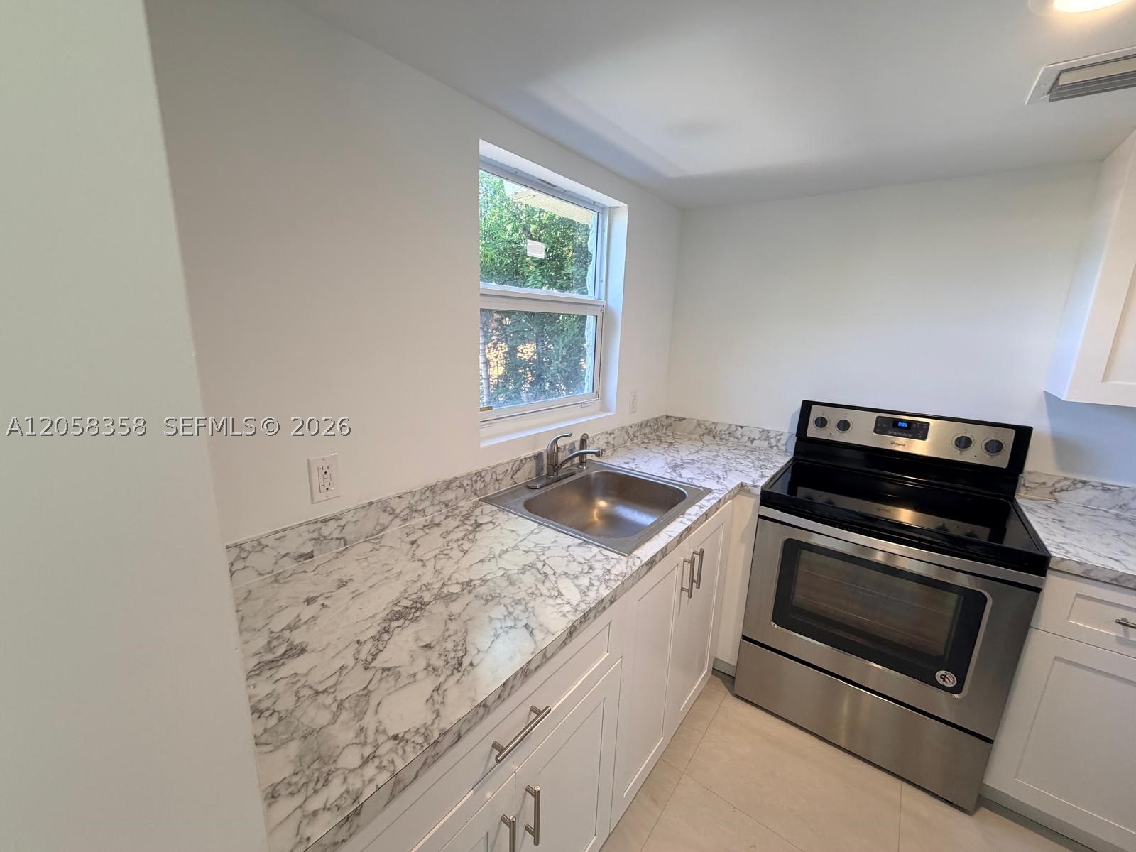 921 SW 7th St #3, Miami FL 33130