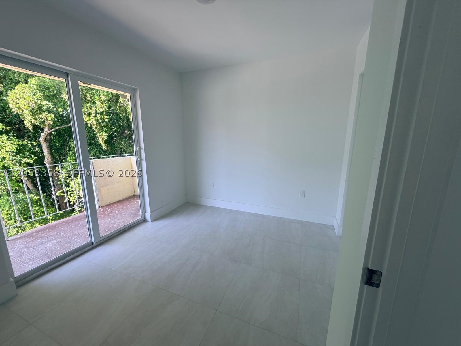 921 SW 7th St #3, Miami FL 33130