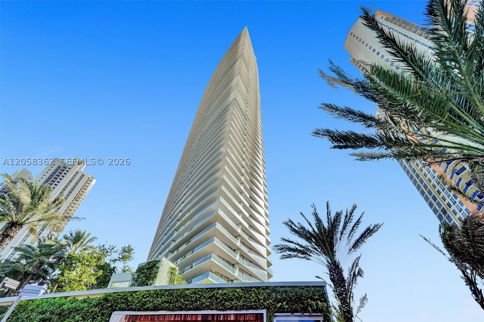 18975 COLLINS AVE #2001, Sunny Isles Beach FL 33160