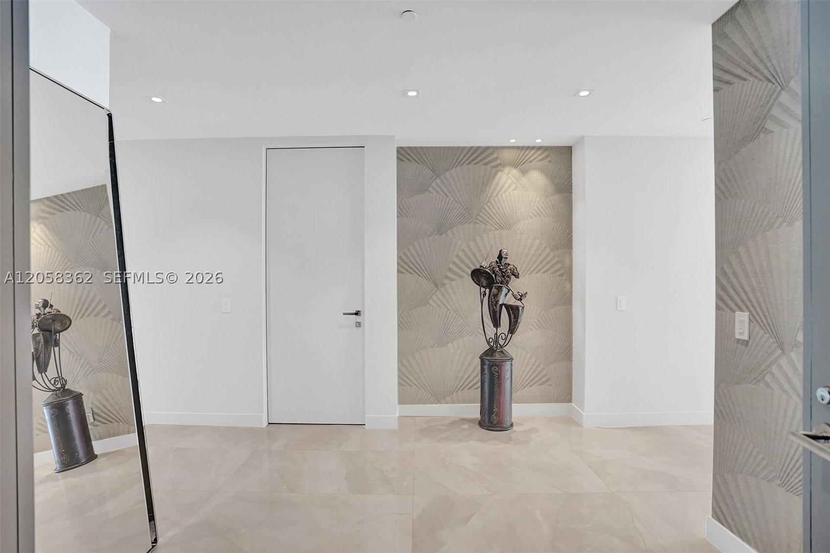 18975 COLLINS AVE #2001, Sunny Isles Beach FL 33160