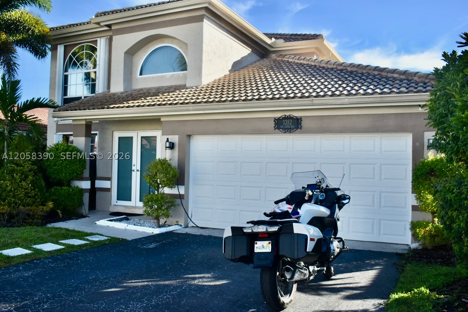 1352 NW 129th Way, Sunrise FL 33323