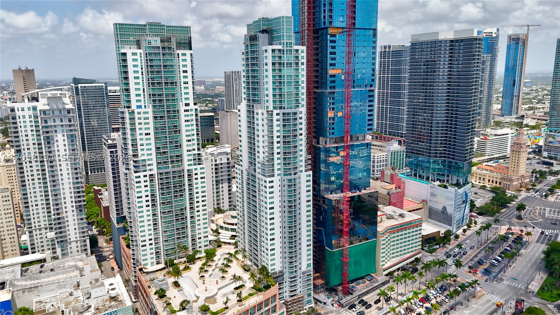Miami FL 33132 - A12058394