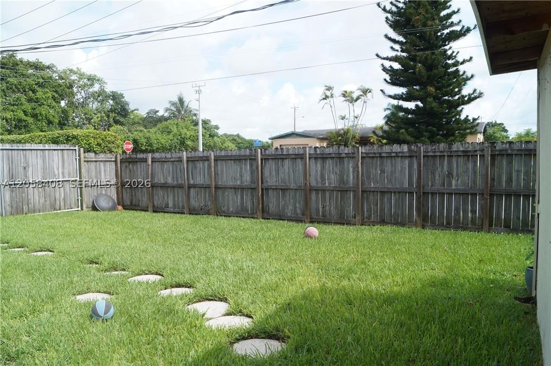 2294 NW 63rd Ave, Margate FL 33063