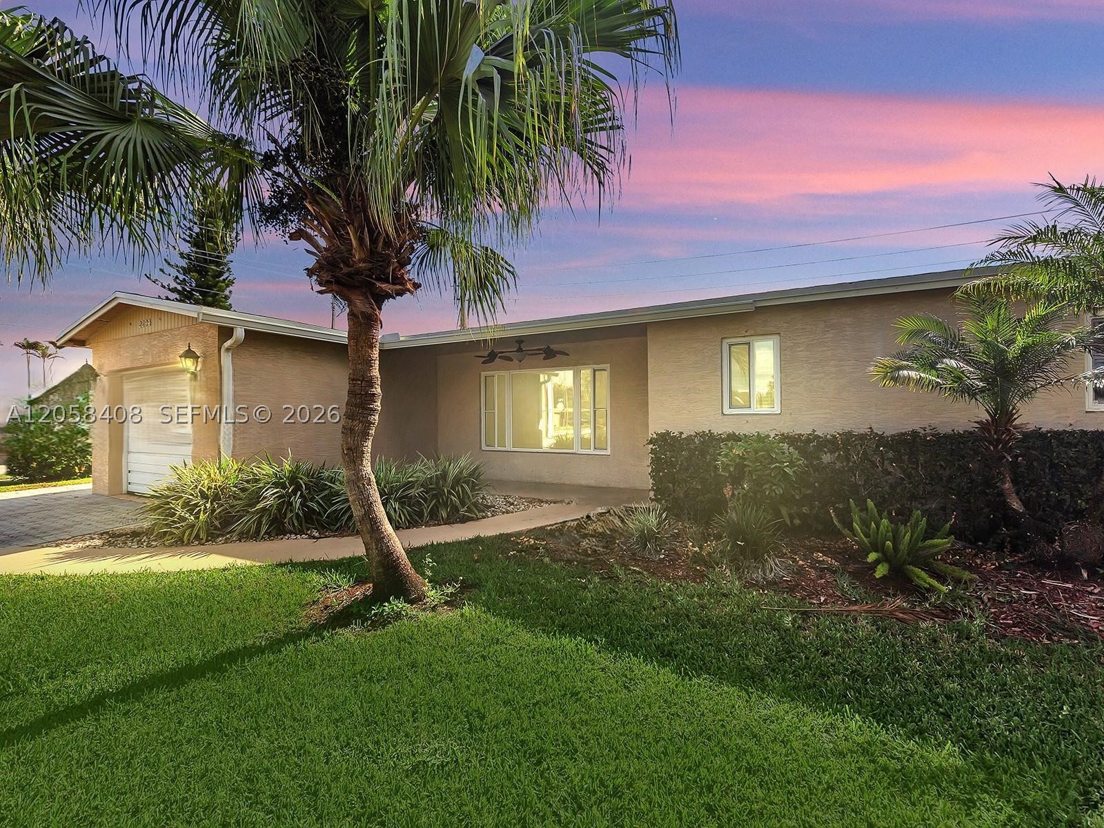 2294 NW 63rd Ave, Margate FL 33063