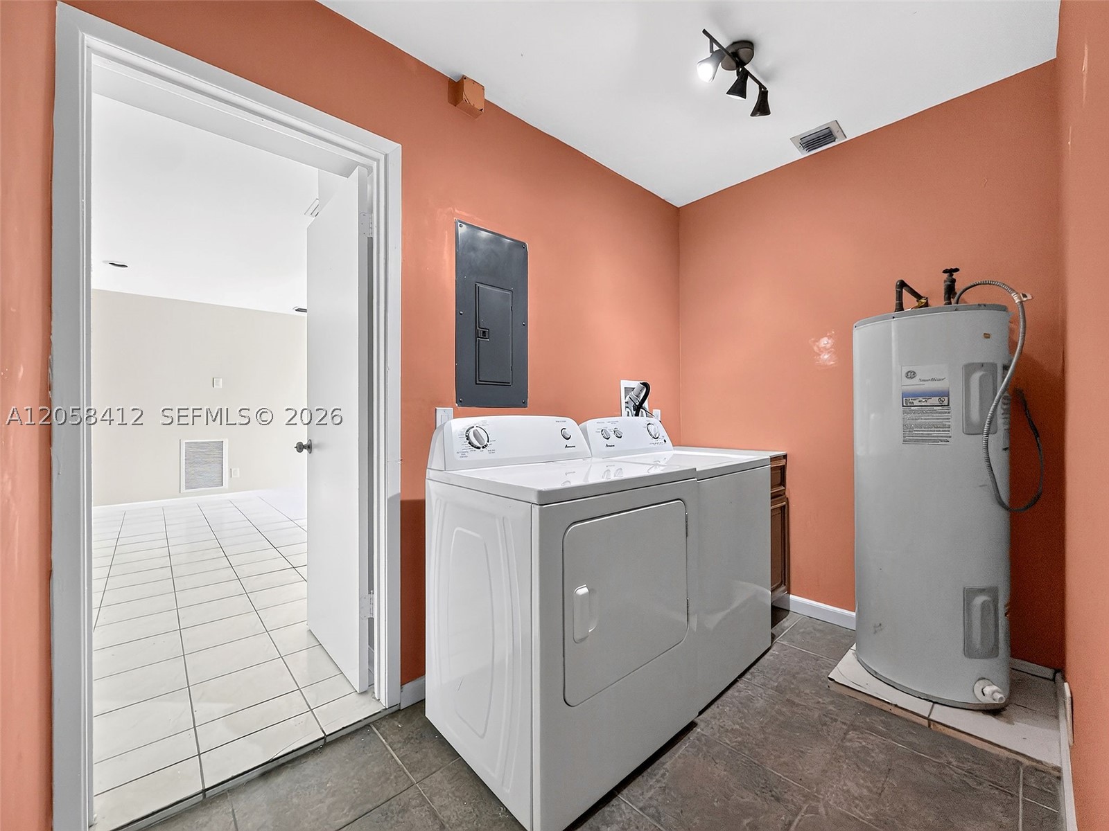 14465 SW 96th Ave #--, Miami FL 33176