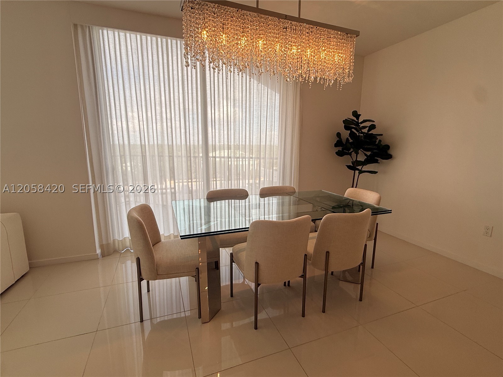 5300 Paseo Blvd #502, Doral FL 33166