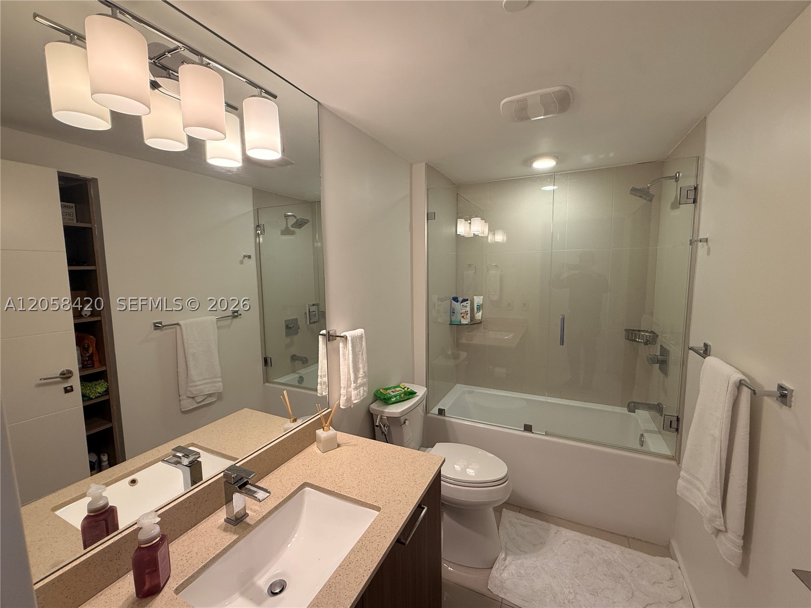 5300 Paseo Blvd #502, Doral FL 33166