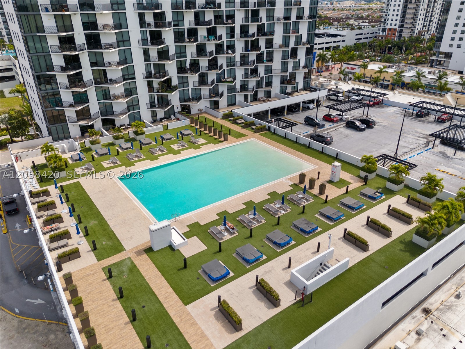 5300 Paseo Blvd #502, Doral FL 33166