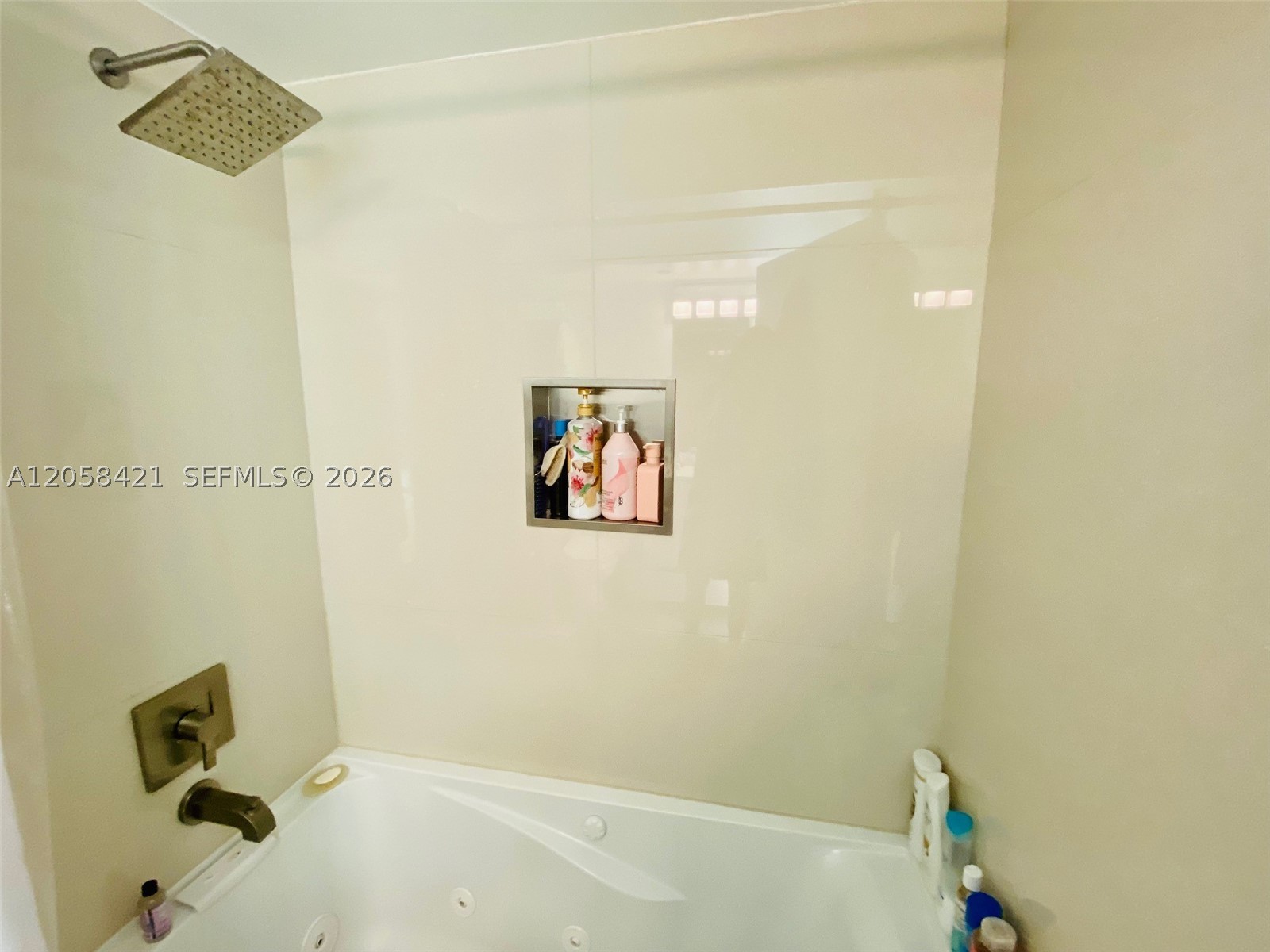 Miami Beach FL 33140 - A12058421
