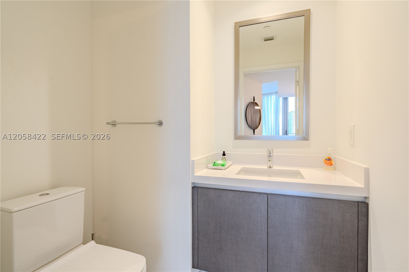 851 NE 1st Ave #1802, Miami FL 33132