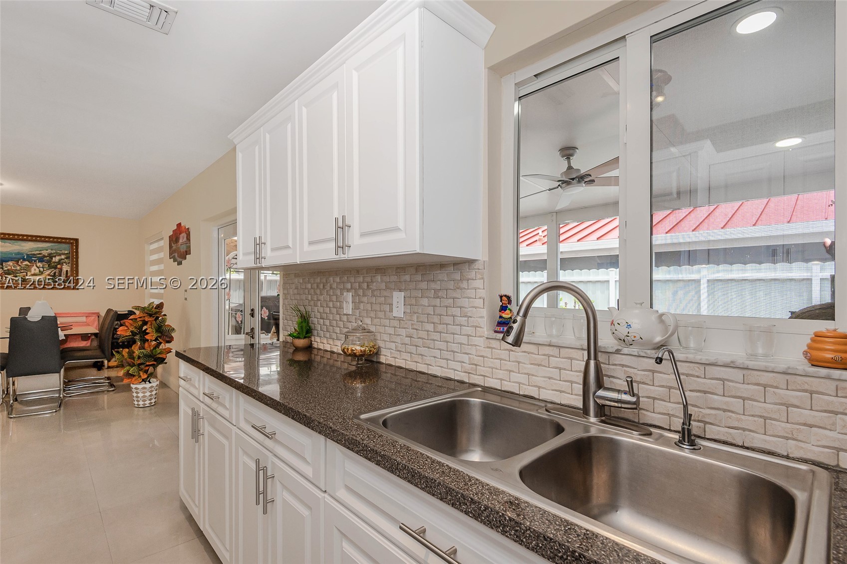11559 SW 7th St, Sweetwater FL 33174