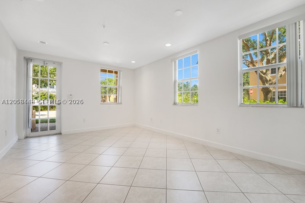 480 SW 147th Ave #4616, Pembroke Pines FL 33027