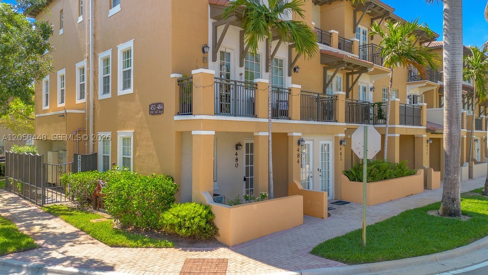 480 SW 147th Ave #4616, Pembroke Pines FL 33027