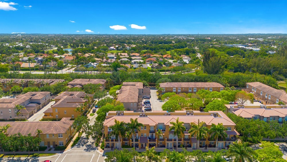 480 SW 147th Ave #4616, Pembroke Pines FL 33027