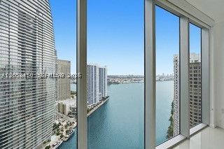 465 Brickell Ave #3202, Miami FL 33131