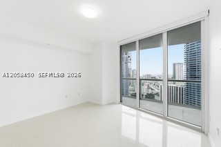 465 Brickell Ave #3202, Miami FL 33131